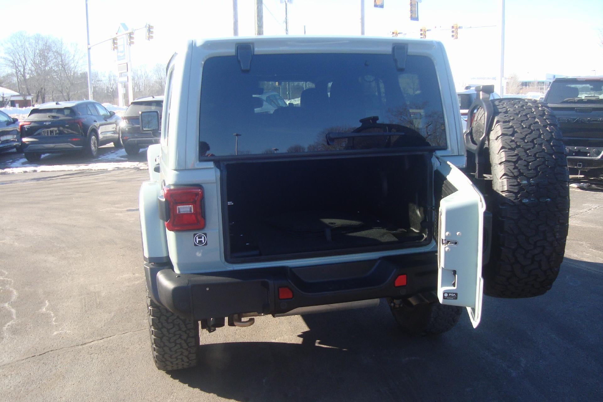 2023 Jeep Wrangler Base