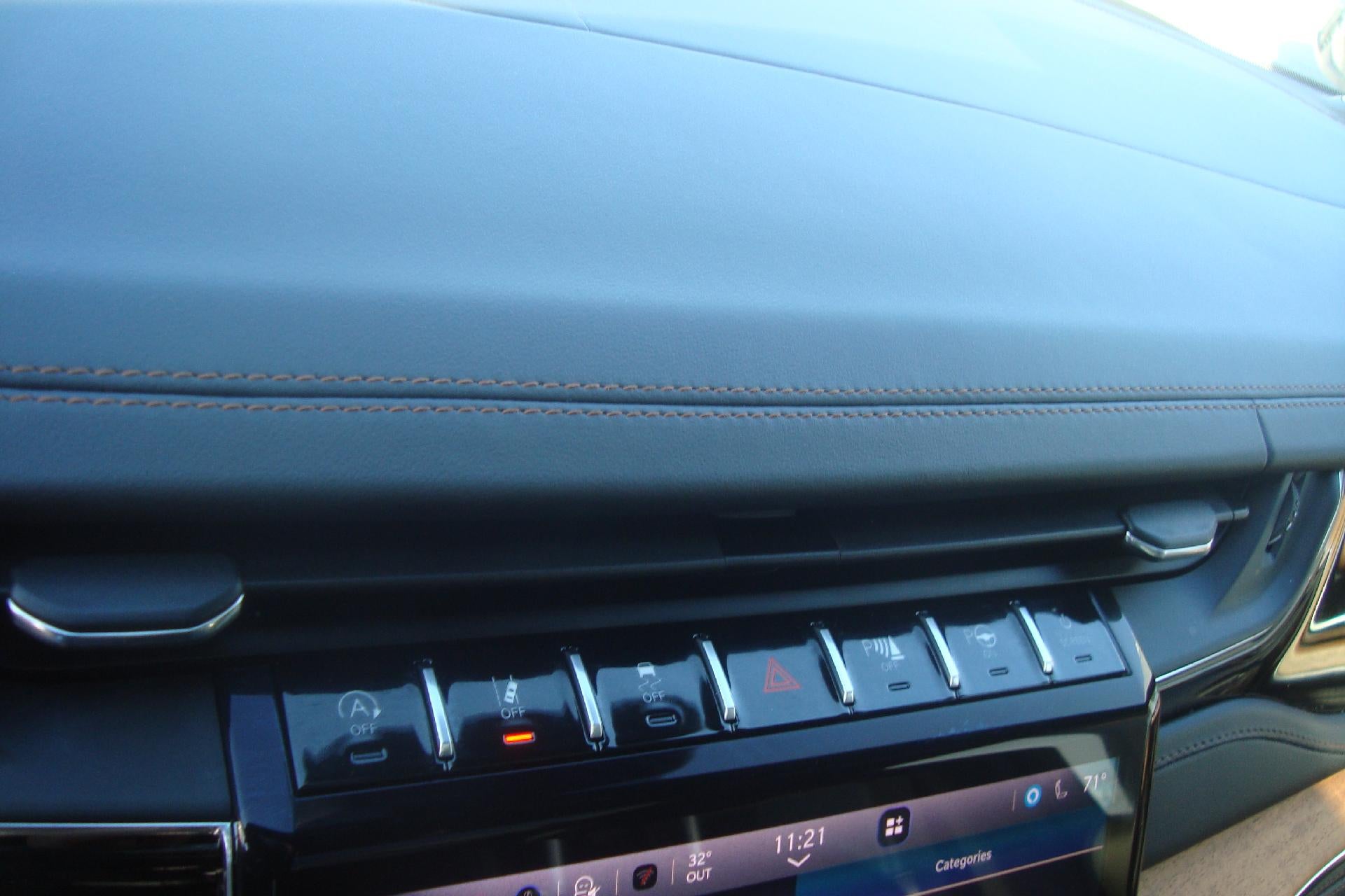 2025 Jeep Grand Cherokee L Base