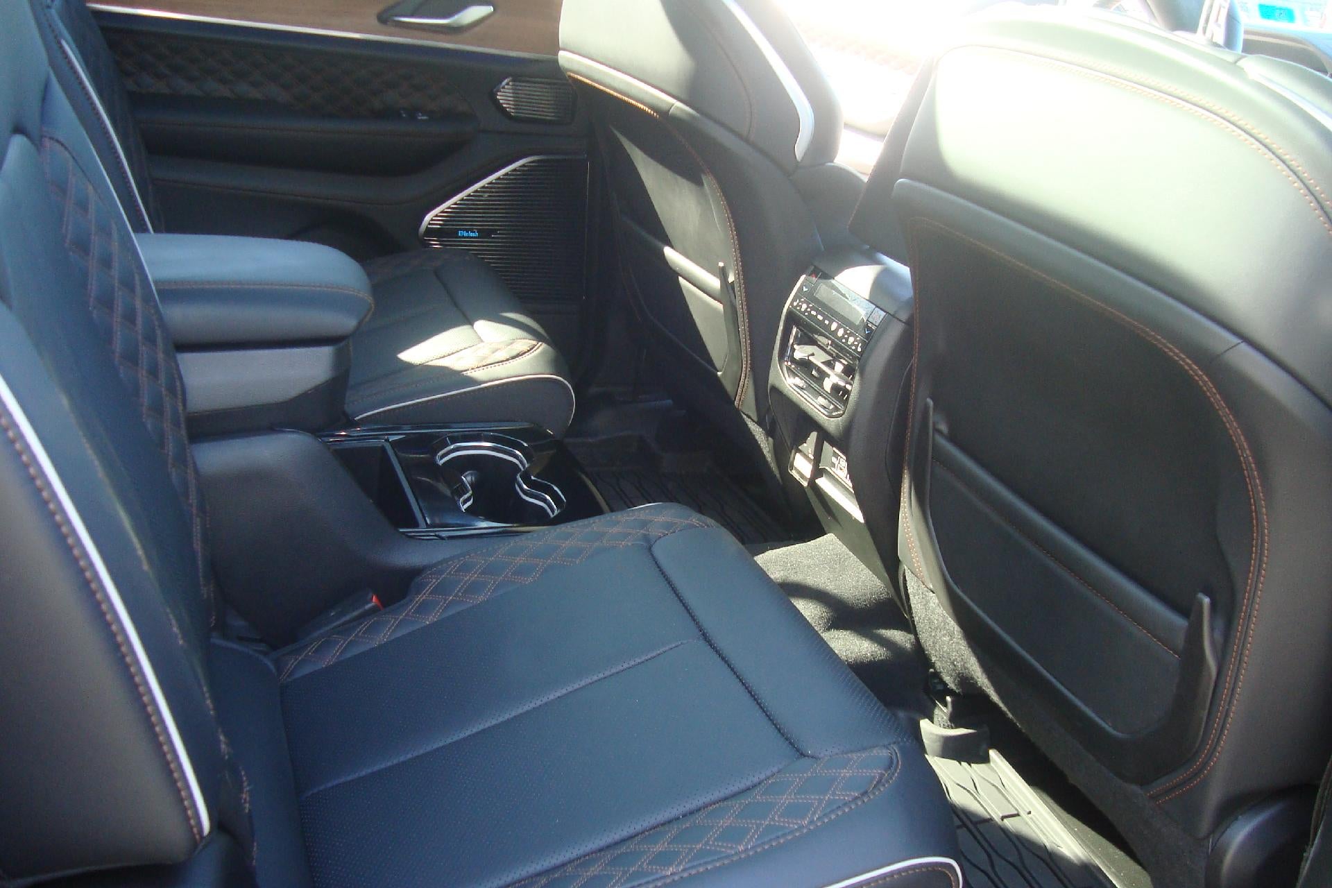 2025 Jeep Grand Cherokee L Base