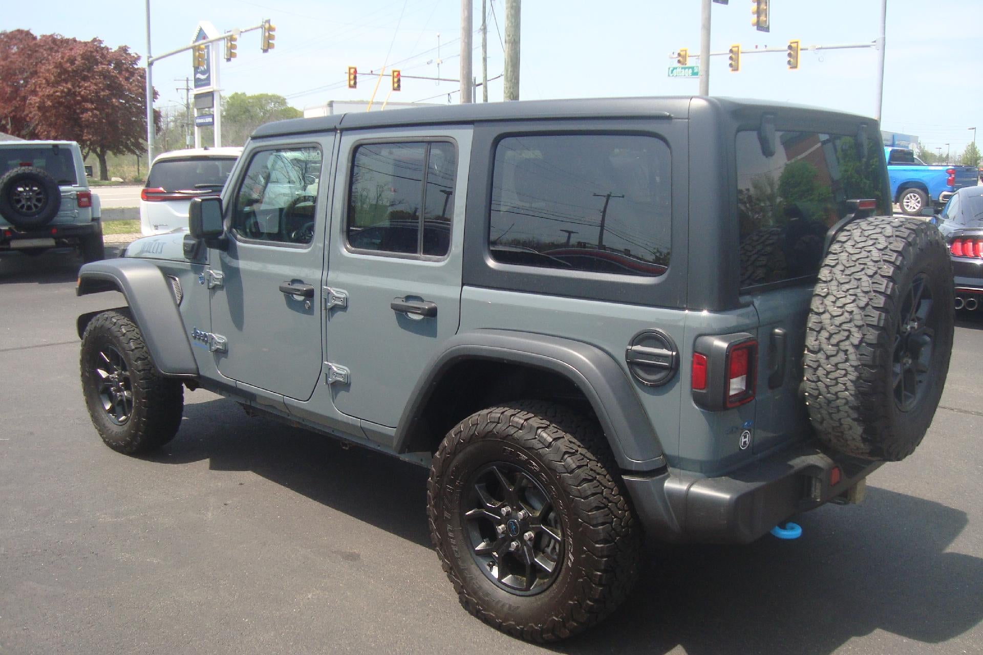 2024 Jeep Wrangler 4xe Base