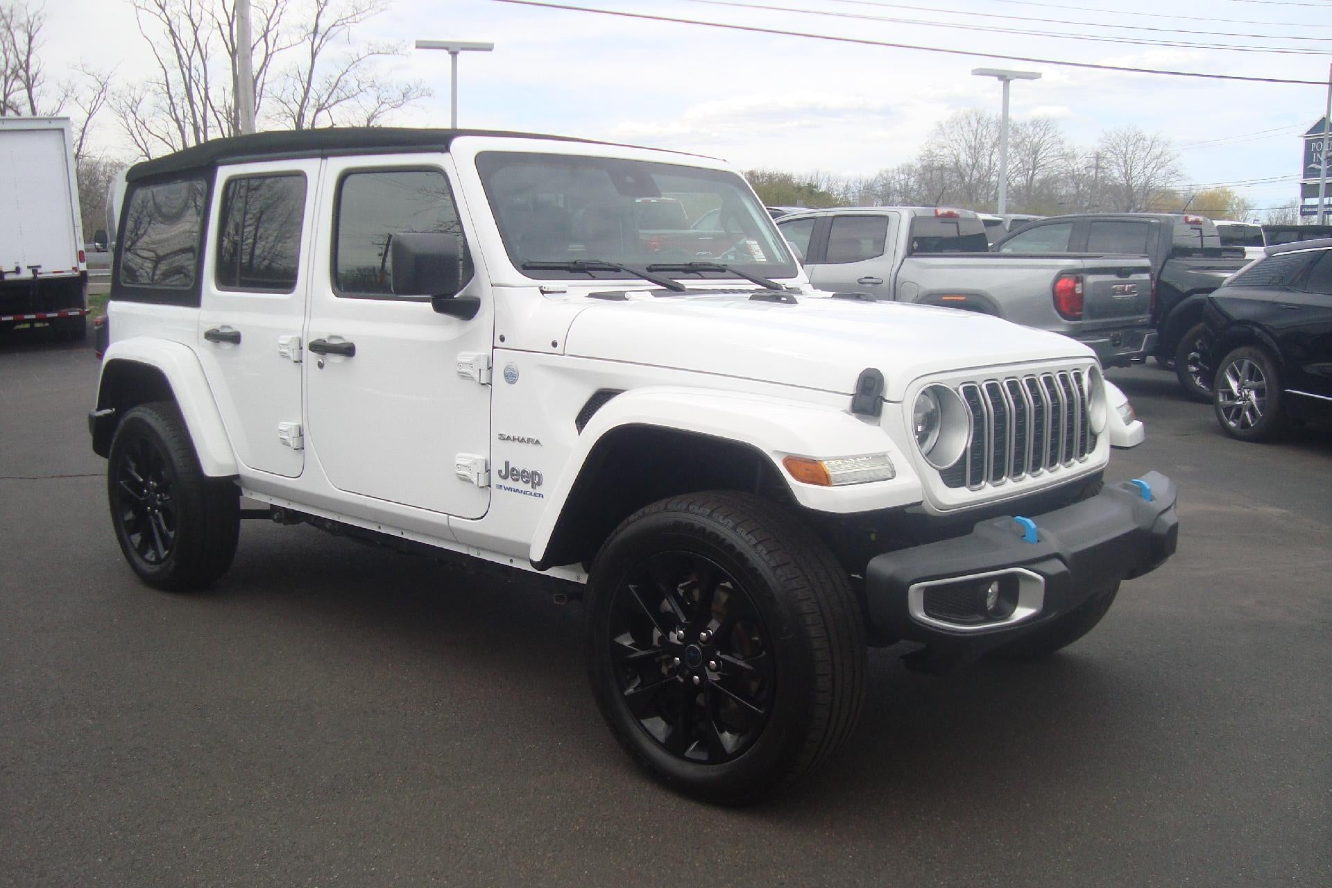 2024 Jeep Wrangler 4xe Sahara