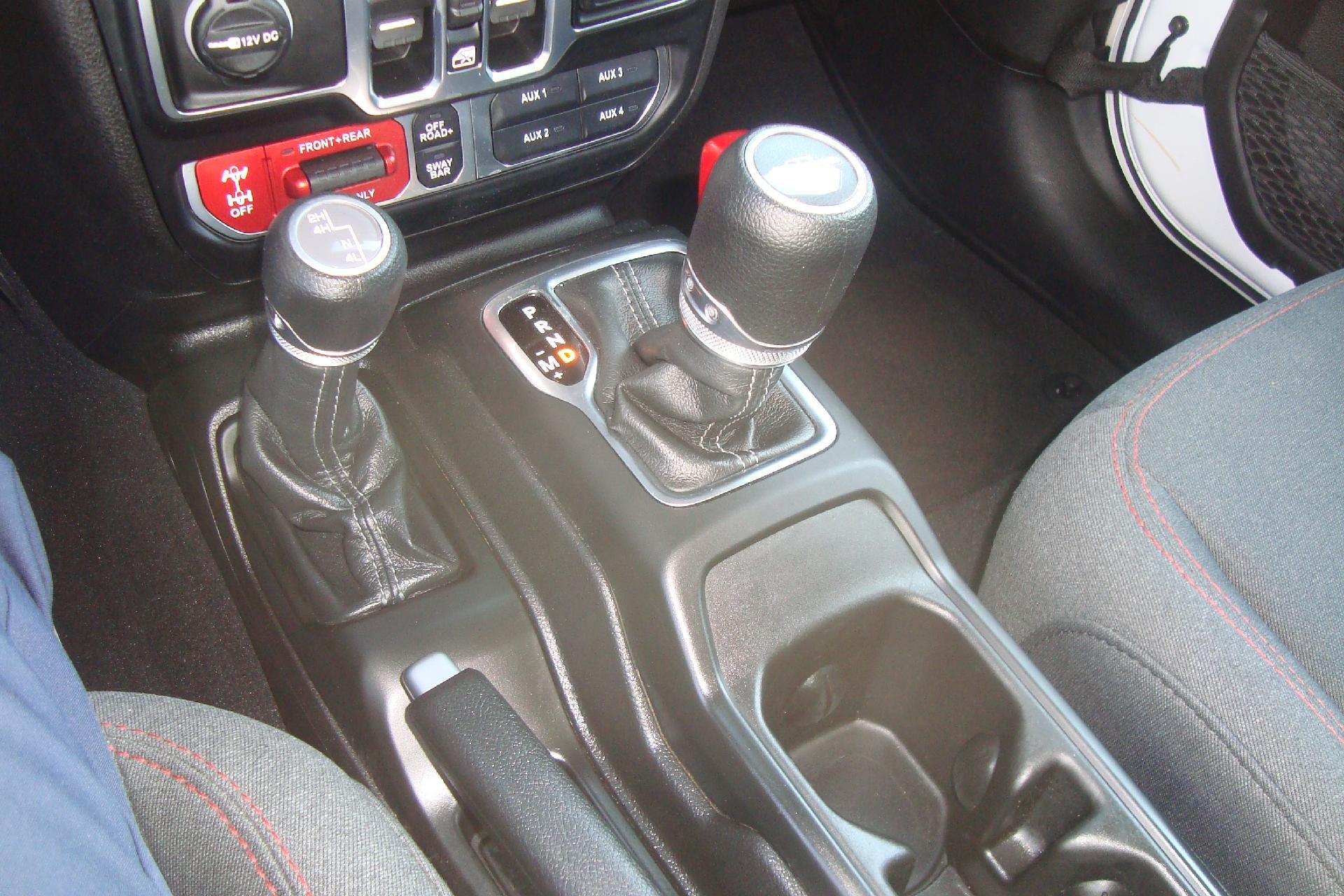 2026 Jeep Gladiator Base