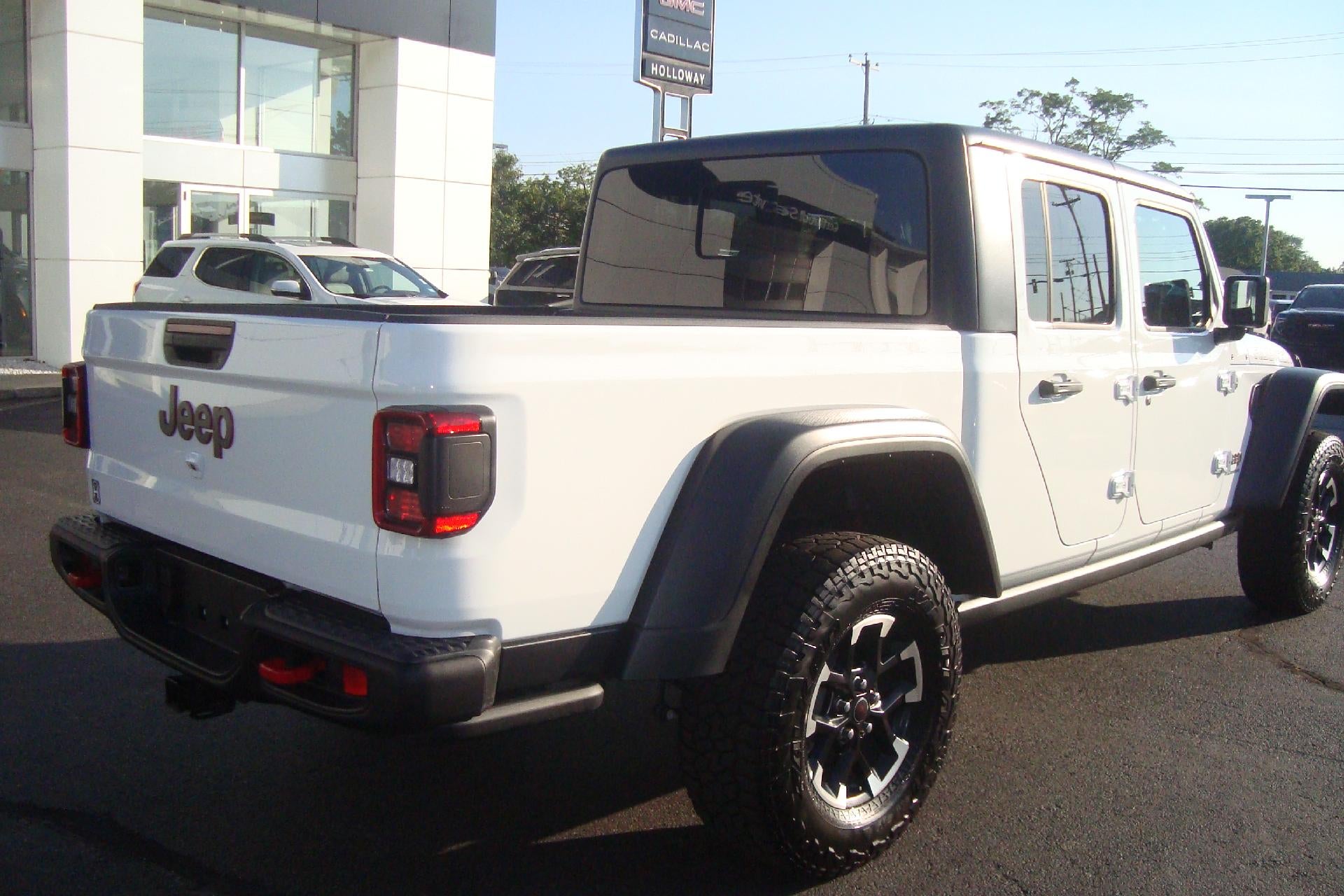 2026 Jeep Gladiator Base