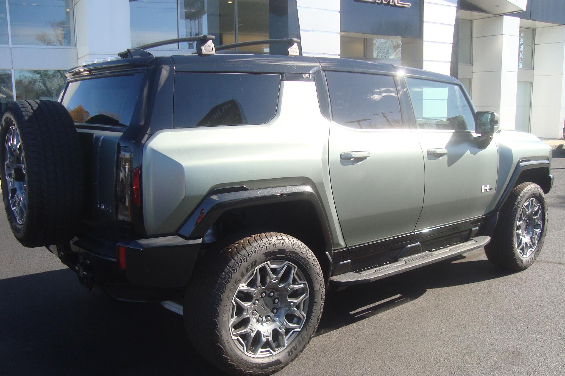 2024 GMC HUMMER EV SUV 3X