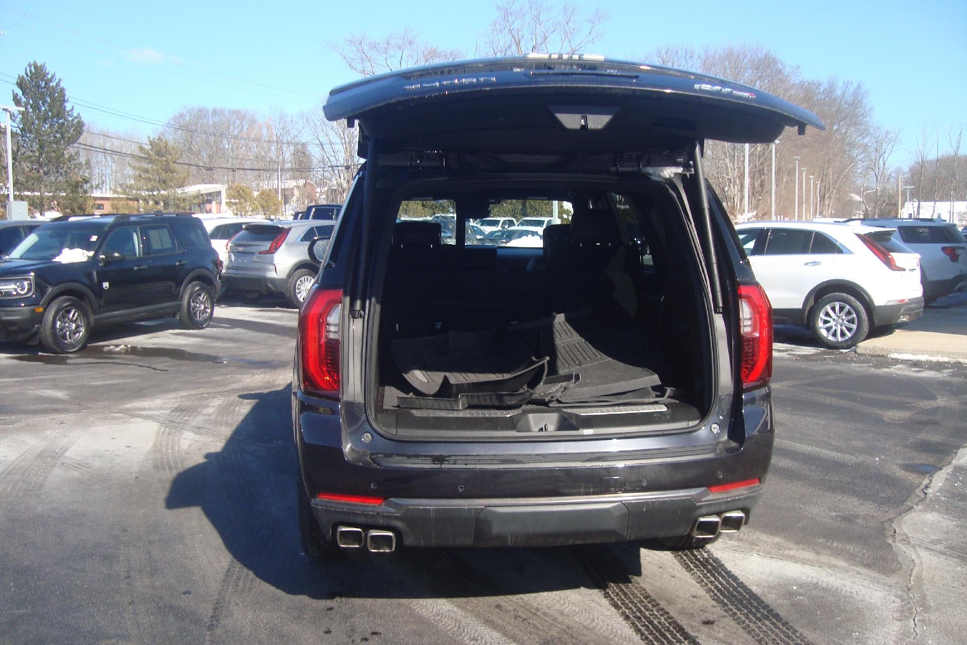 2025 GMC Yukon AT4 Ultimate