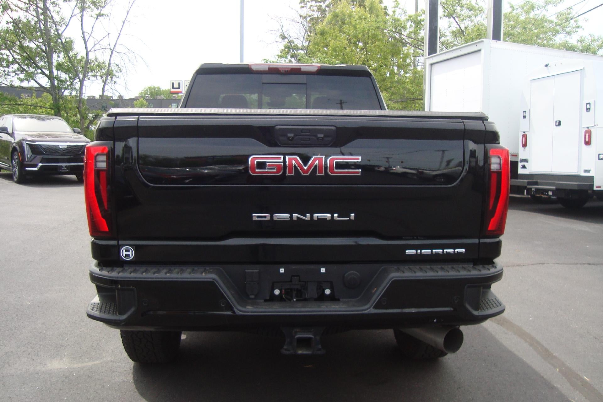 2025 GMC Sierra 2500 HD Denali