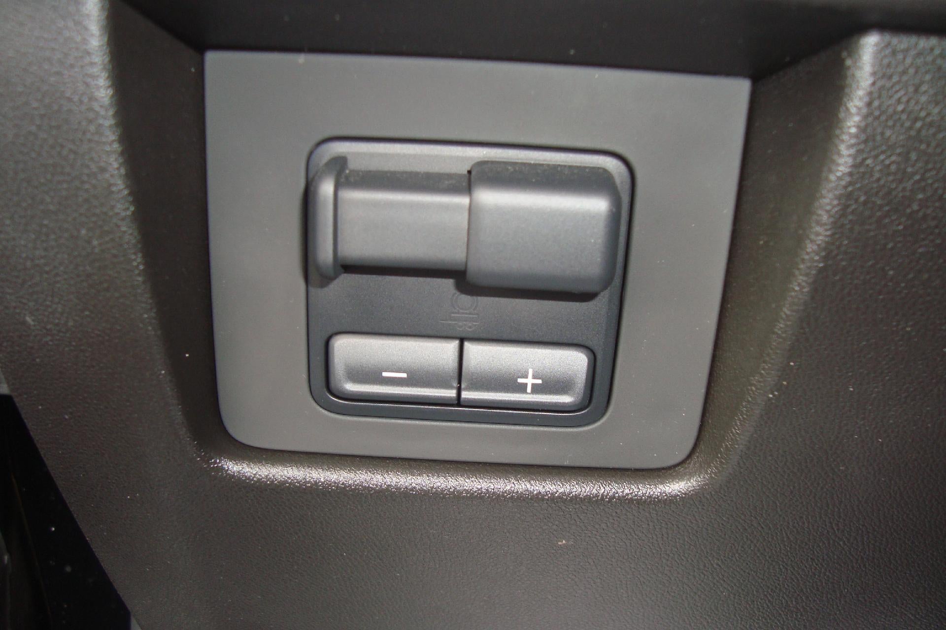 2025 GMC Canyon 4WD Denali