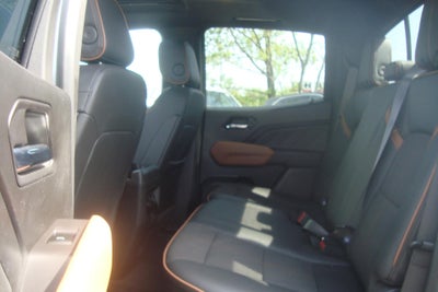 2023 GMC Canyon 4WD AT4