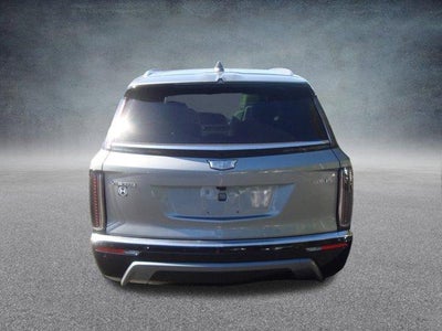 2026 Cadillac VISTIQ Luxury