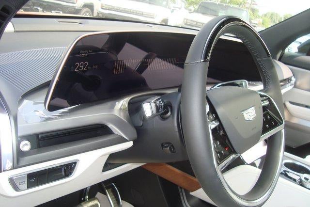 2026 Cadillac VISTIQ Sport
