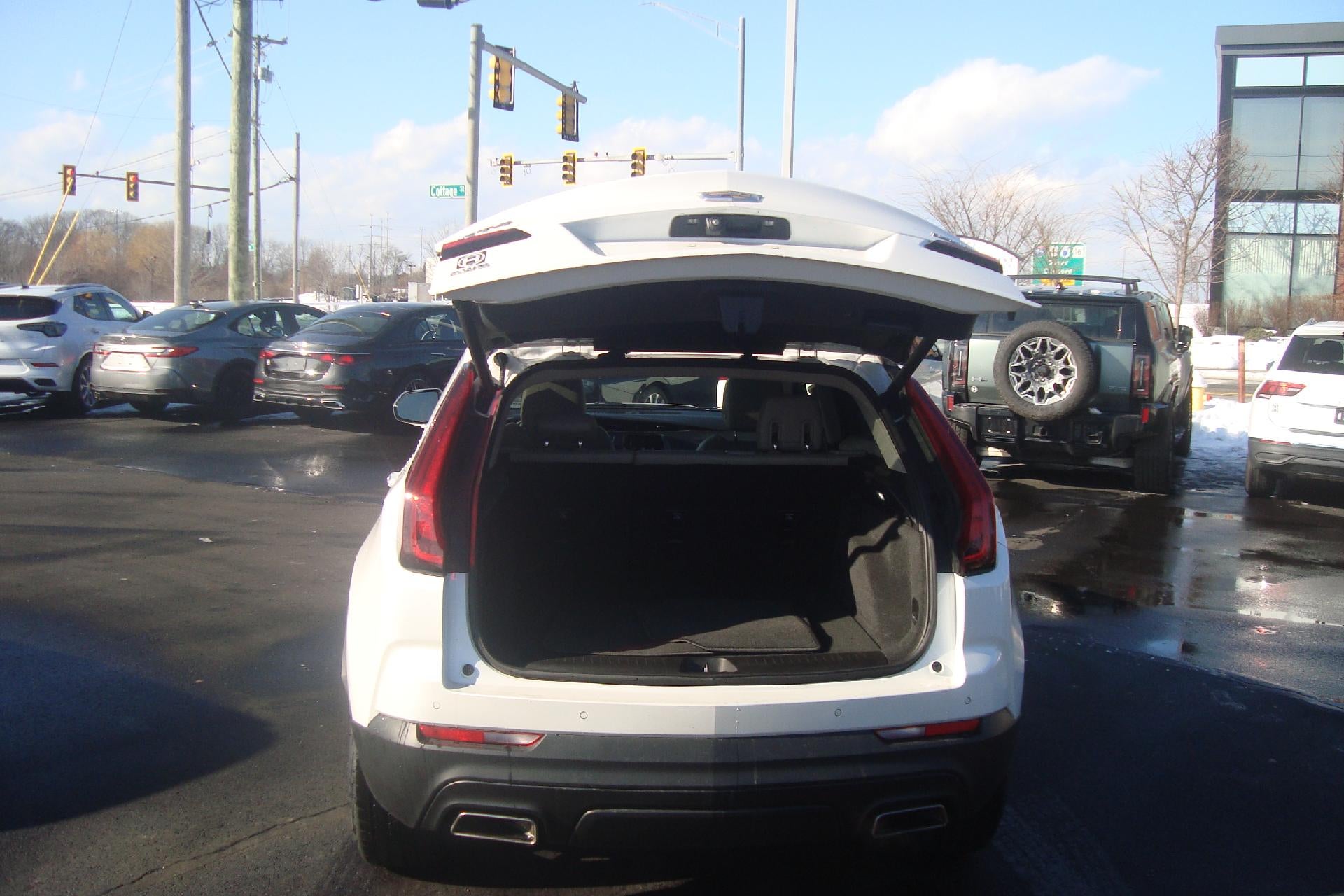 2021 Cadillac XT4 AWD Luxury