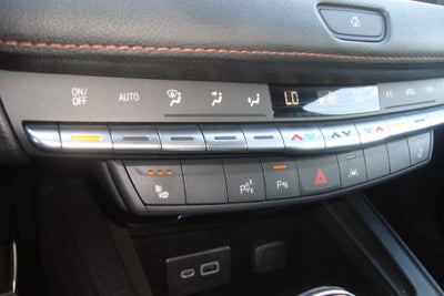 2022 Cadillac XT4 AWD Sport