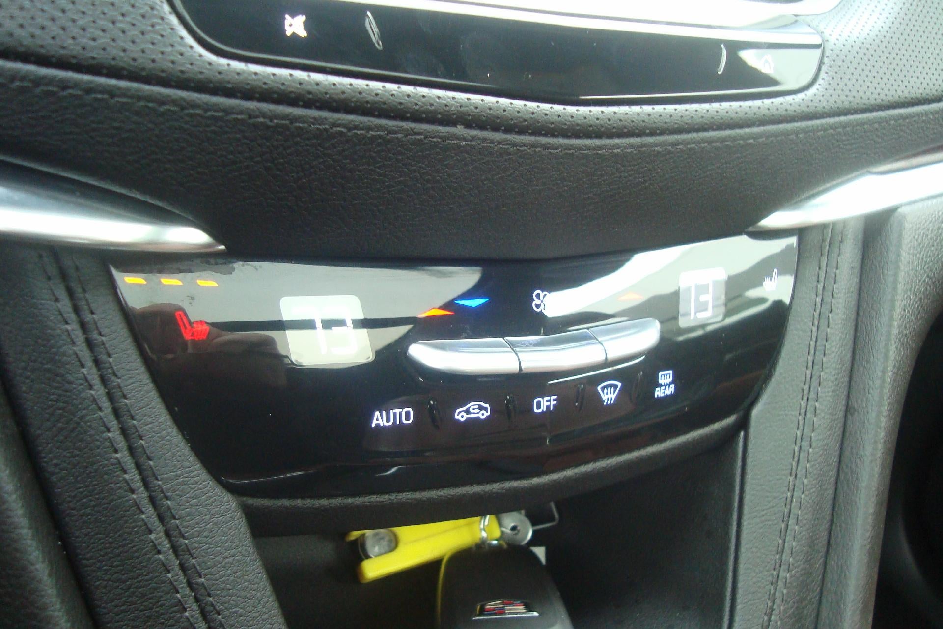 2022 Cadillac XT5 AWD Premium Luxury