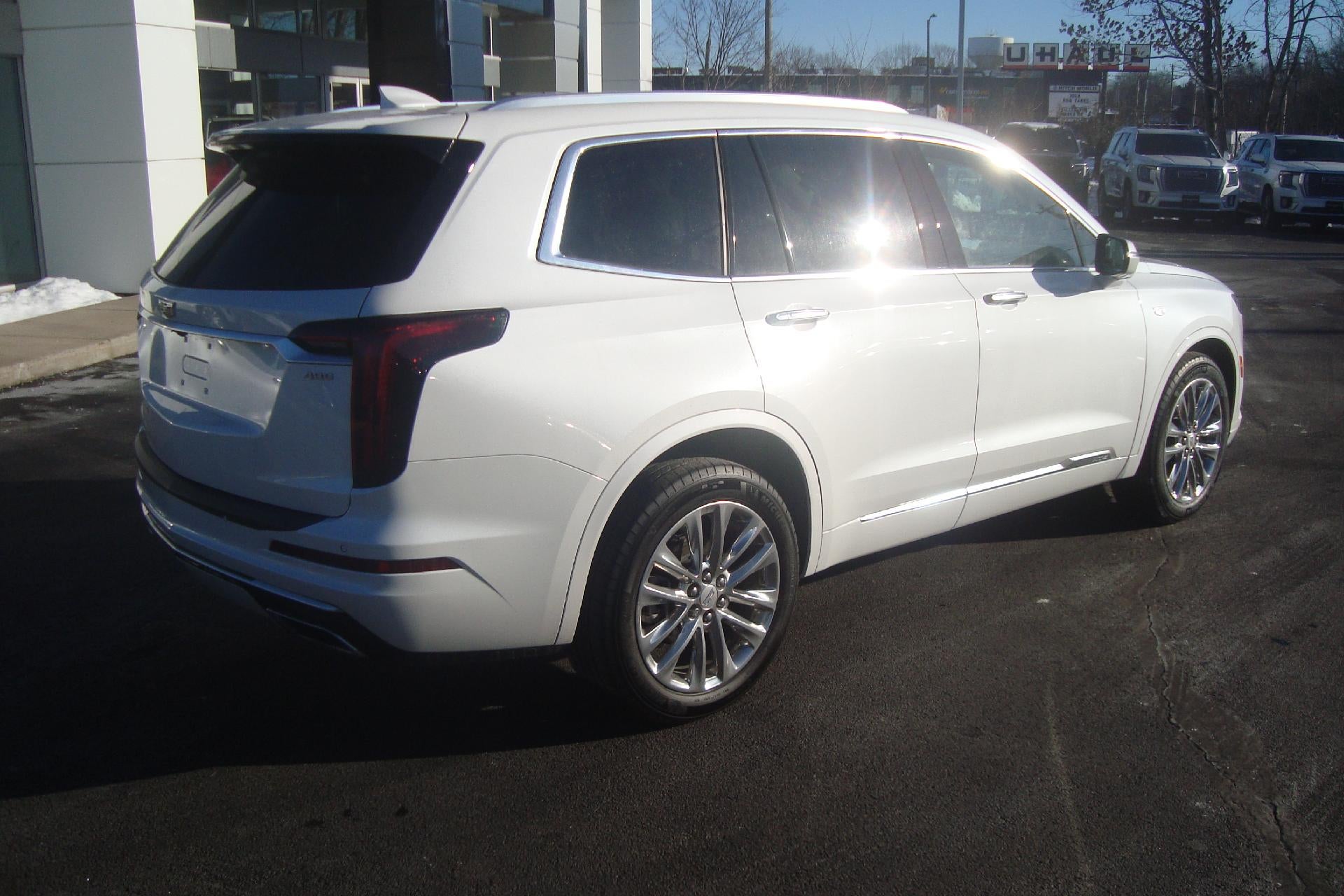 2023 Cadillac XT6 FWD Premium Luxury