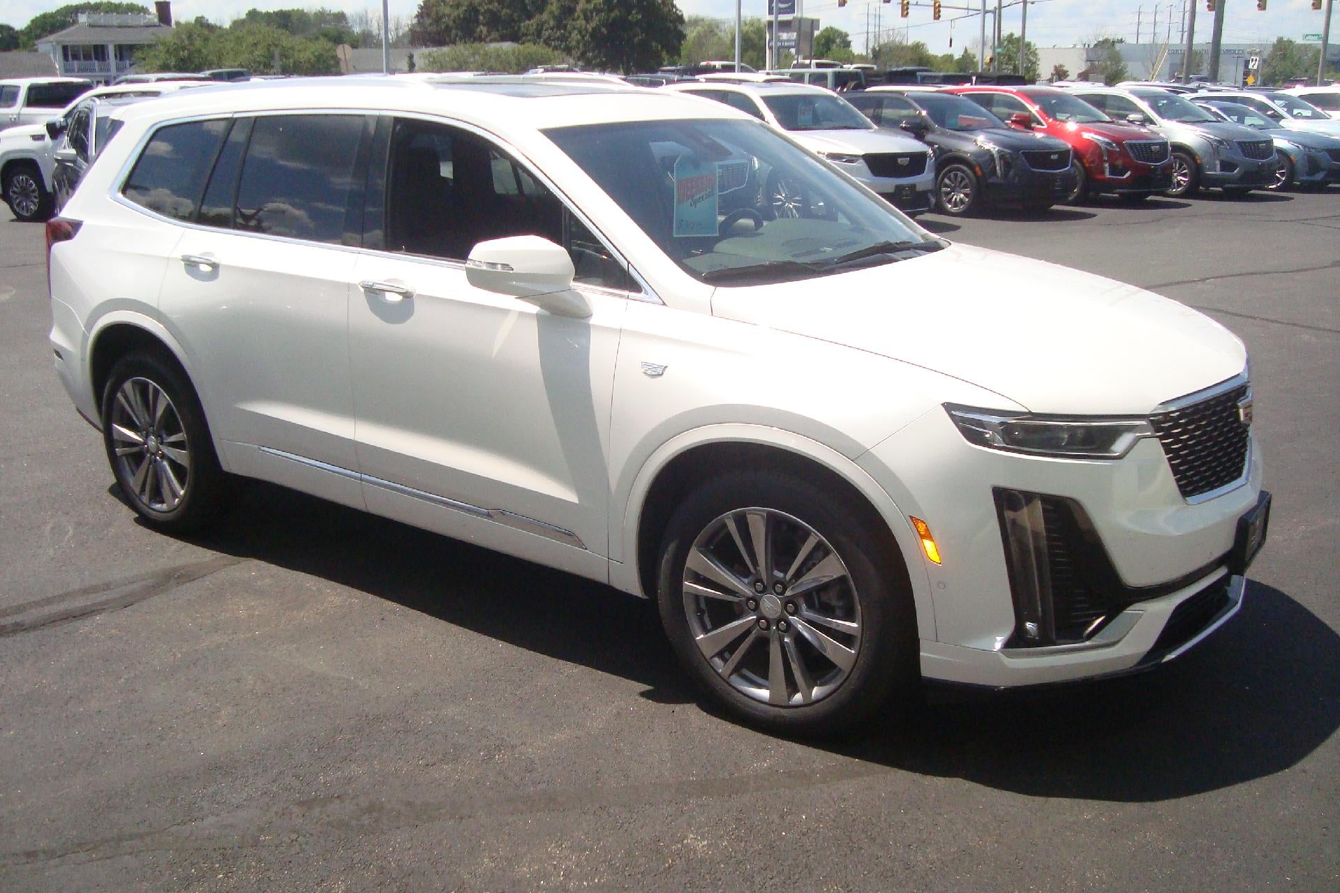 2025 Cadillac XT6 AWD Premium Luxury