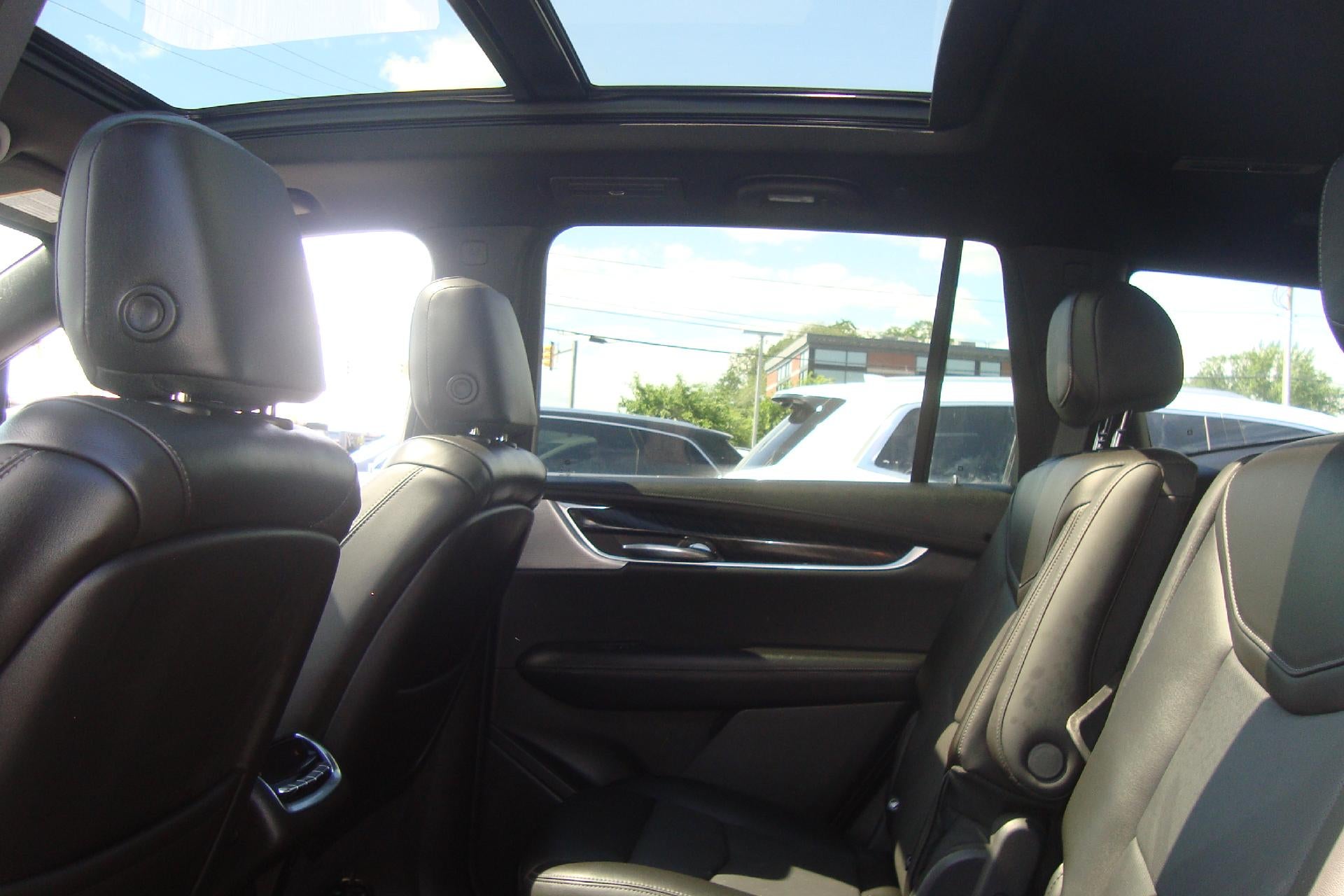 2022 Cadillac XT6 Premium Luxury