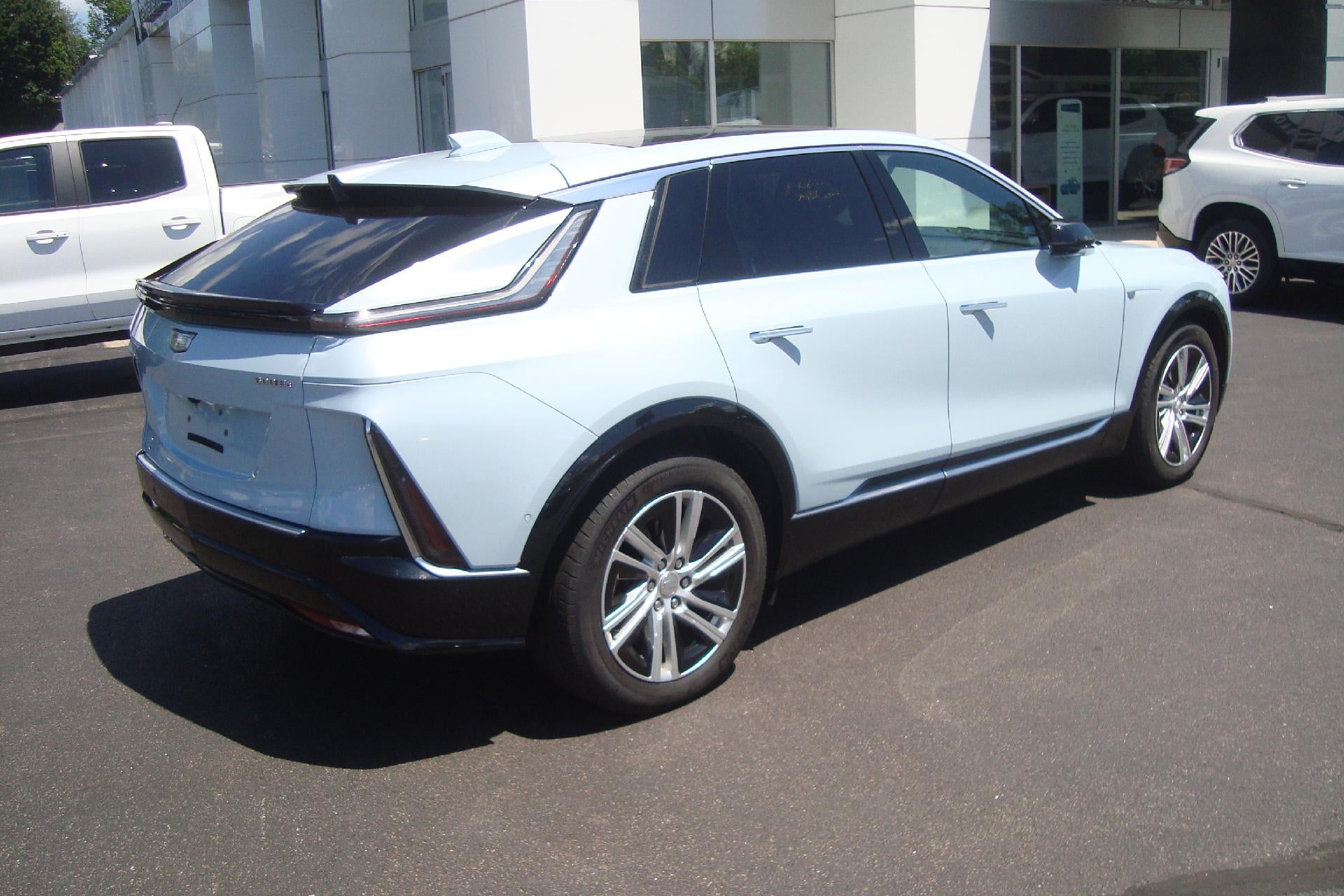2024 Cadillac LYRIQ Tech