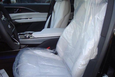 2025 Cadillac LYRIQ Luxury 1