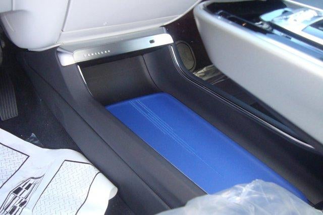 2025 Cadillac LYRIQ Luxury 1