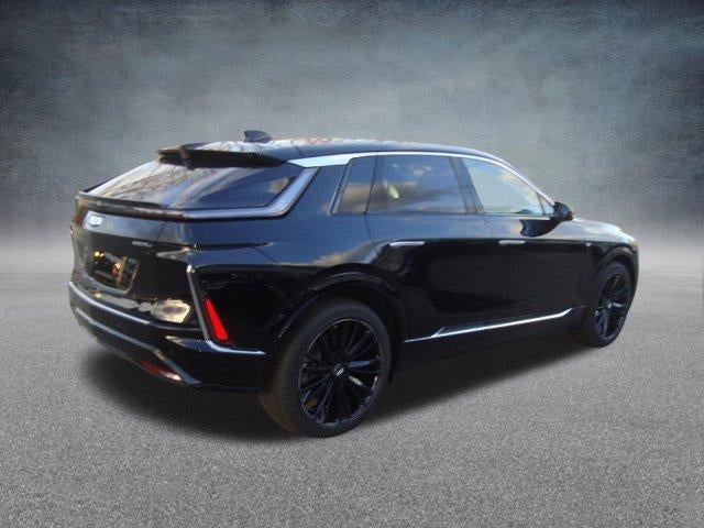 2025 Cadillac LYRIQ Luxury 1