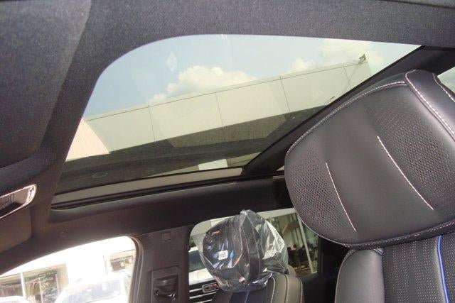 2025 Cadillac LYRIQ Sport