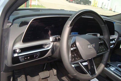 2025 Cadillac LYRIQ Sport