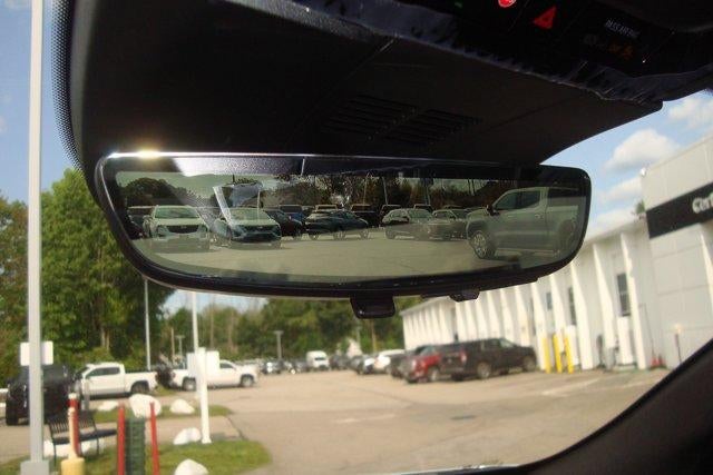 2025 Cadillac LYRIQ Sport