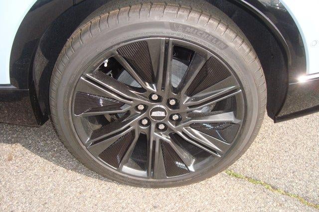 2025 Cadillac LYRIQ Sport