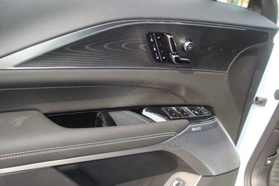 2025 Cadillac LYRIQ Sport