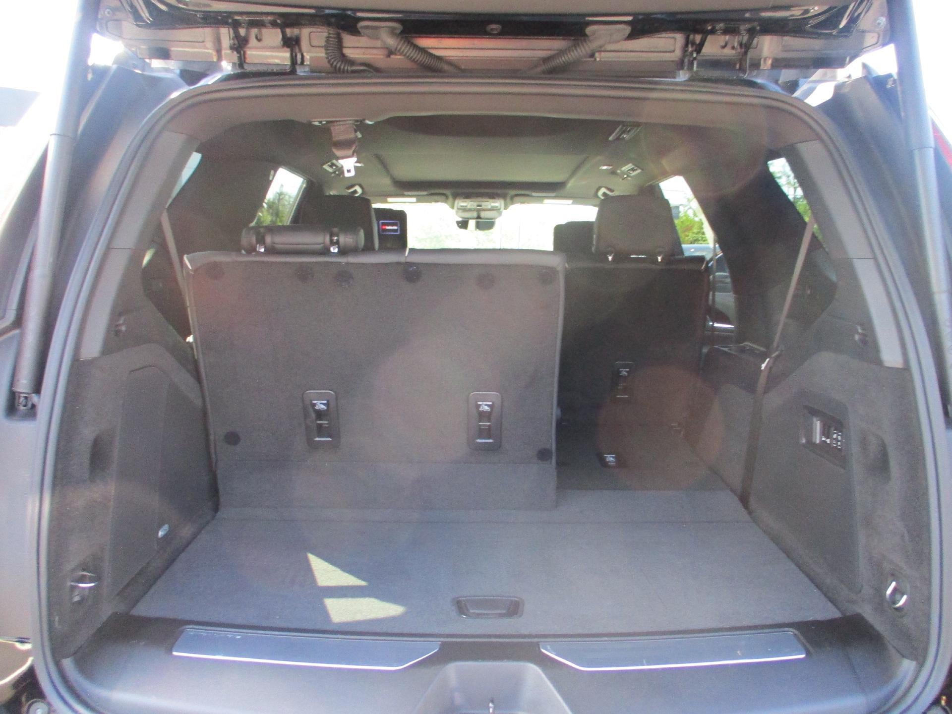 2024 Cadillac Escalade 4WD Premium Luxury