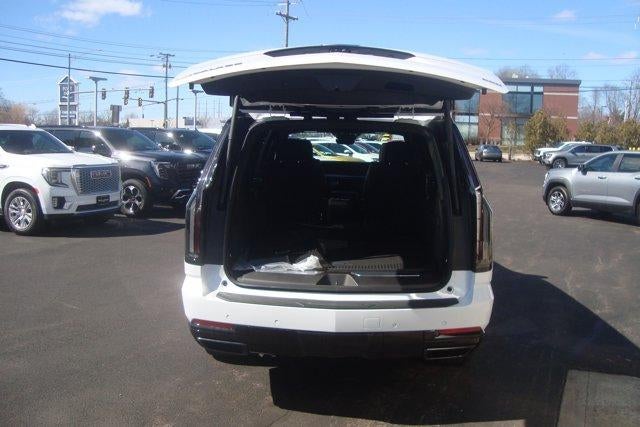 2026 Cadillac Escalade ESV 4WD Sport