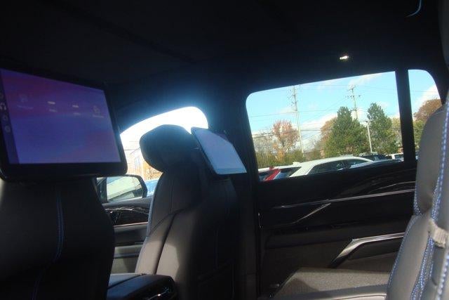 2026 Cadillac ESCALADE IQ Luxury