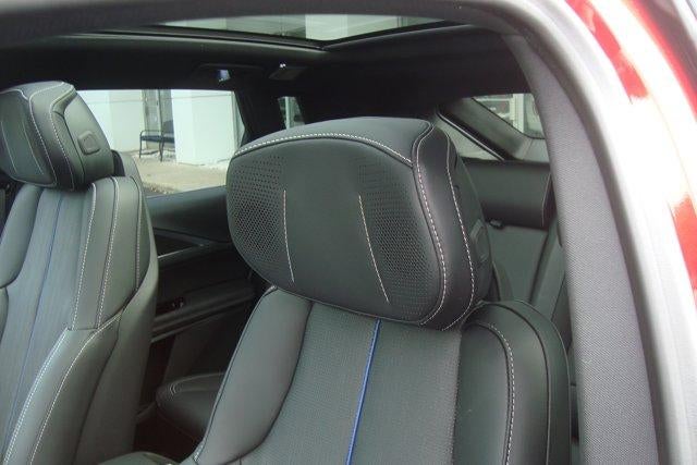 2026 Cadillac LYRIQ -V