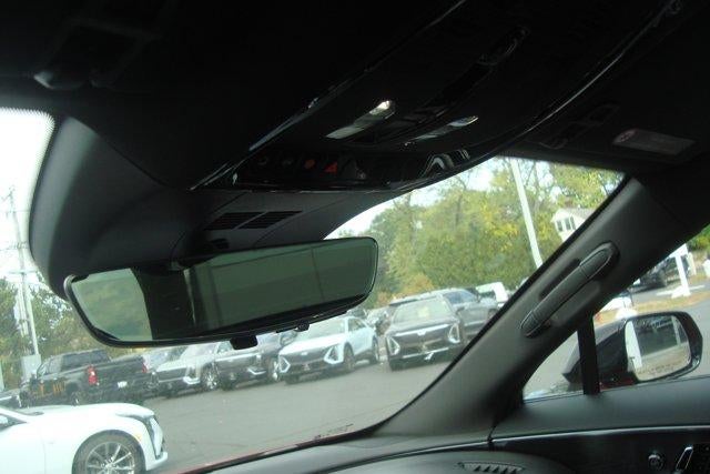 2026 Cadillac LYRIQ -V