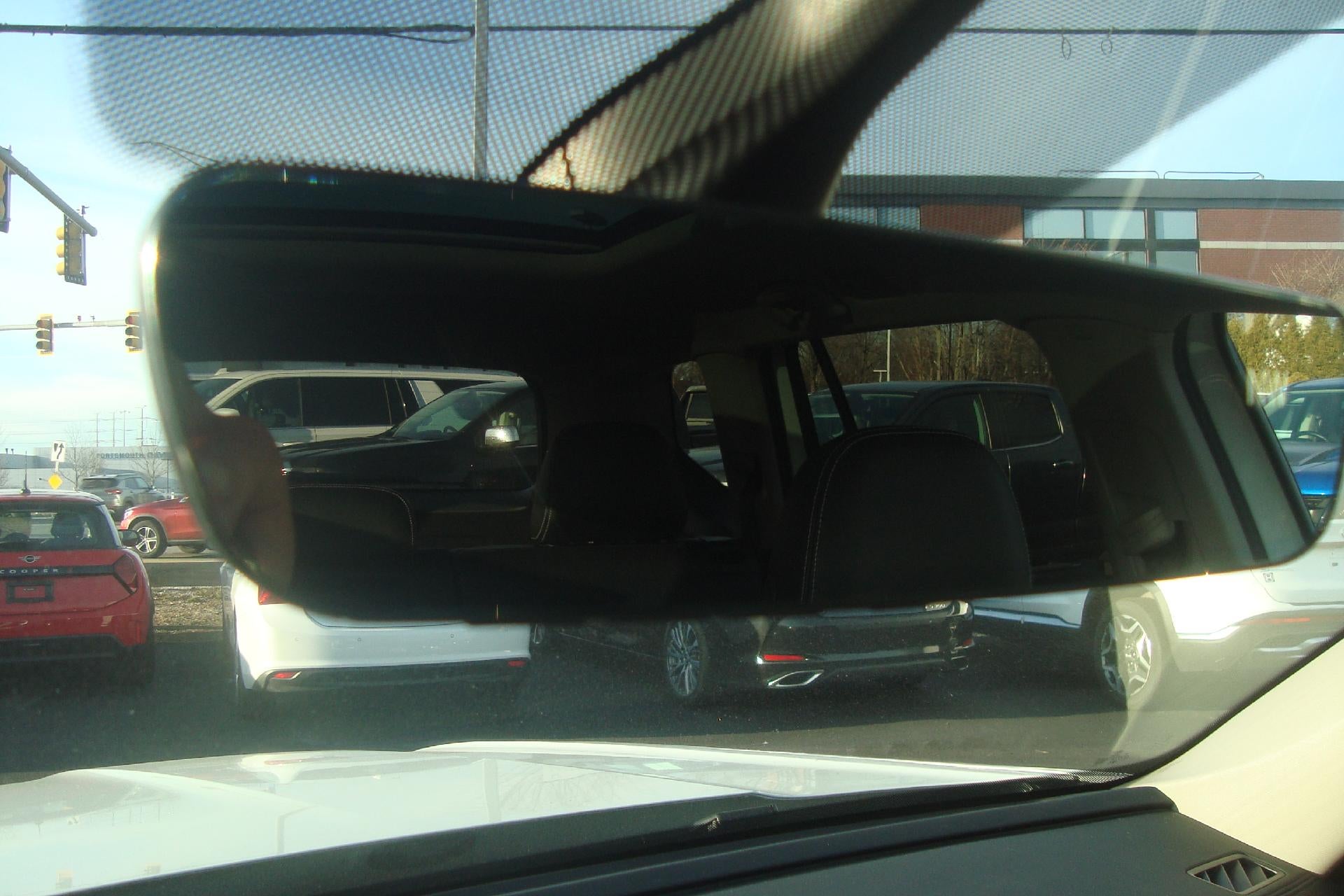 2022 Volkswagen Atlas 2.0T SE w/Technology