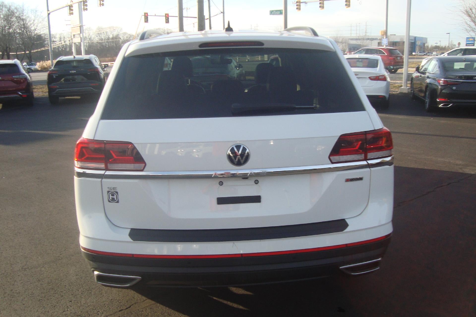 2022 Volkswagen Atlas 2.0T SE w/Technology