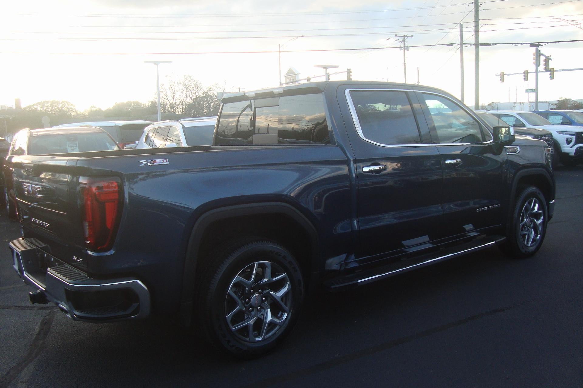 2022 GMC Sierra 1500 SLT