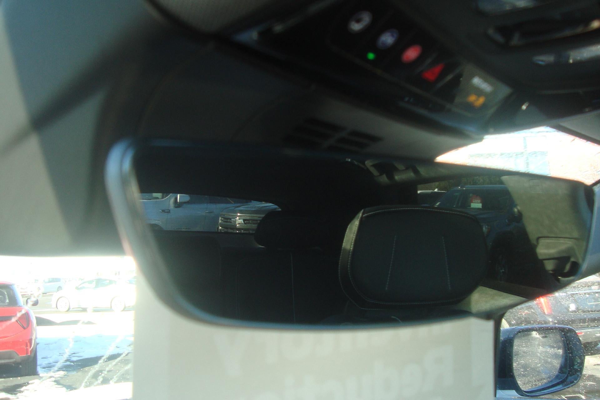 2025 Cadillac OPTIQ Luxury