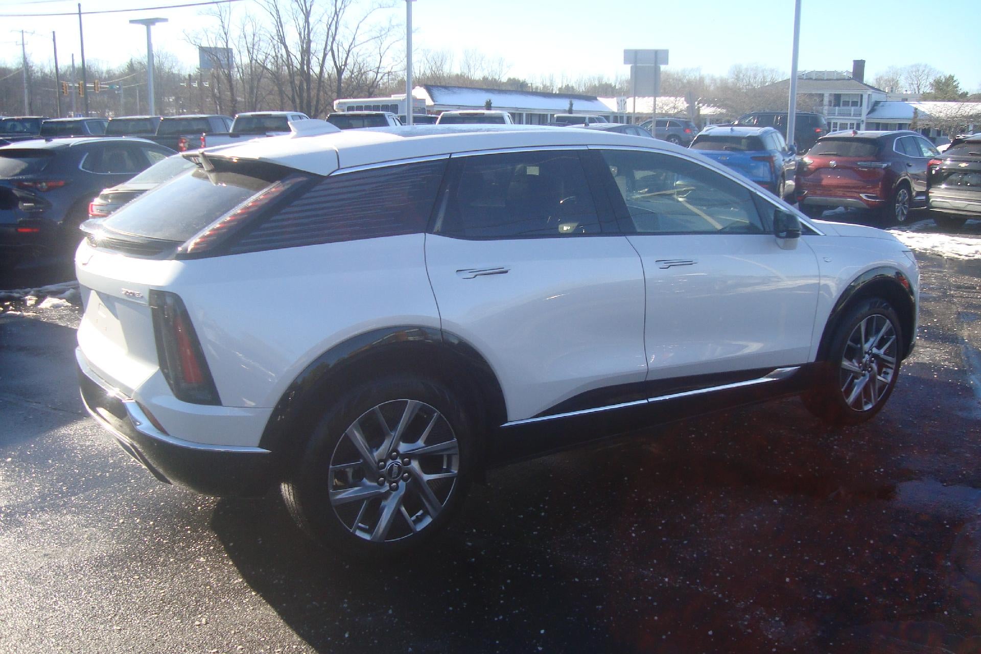 2025 Cadillac OPTIQ Luxury