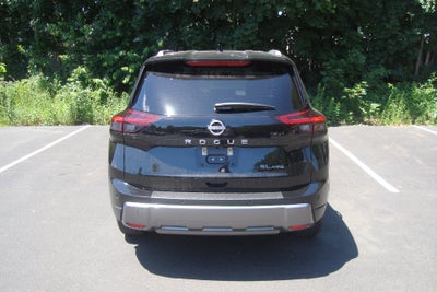 2026 Nissan Rogue SL